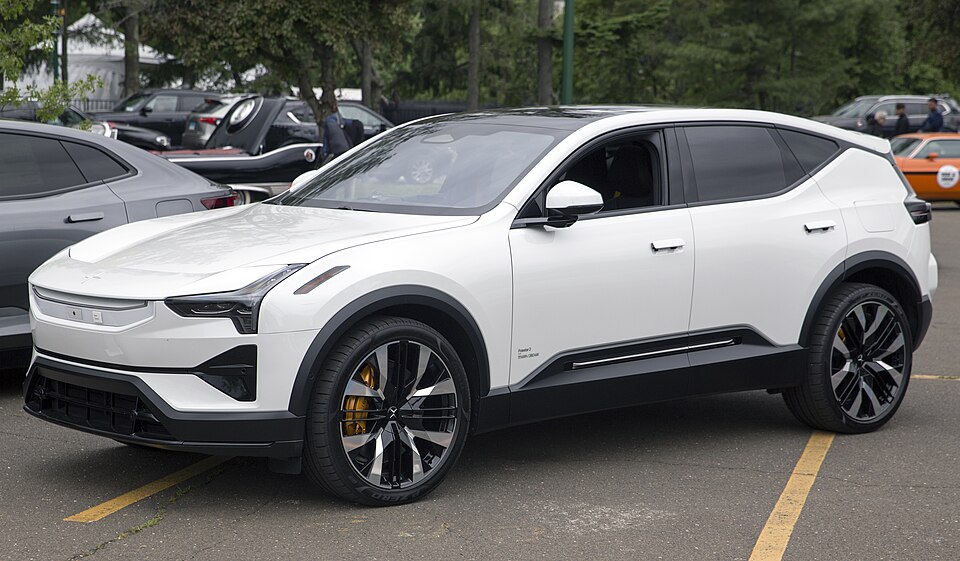 2025 Polestar 3 in Snow, front left (Greenwich 2026)
