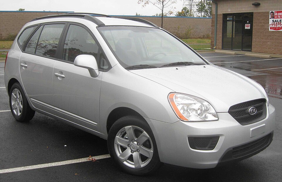 2008 Kia Rondo LX