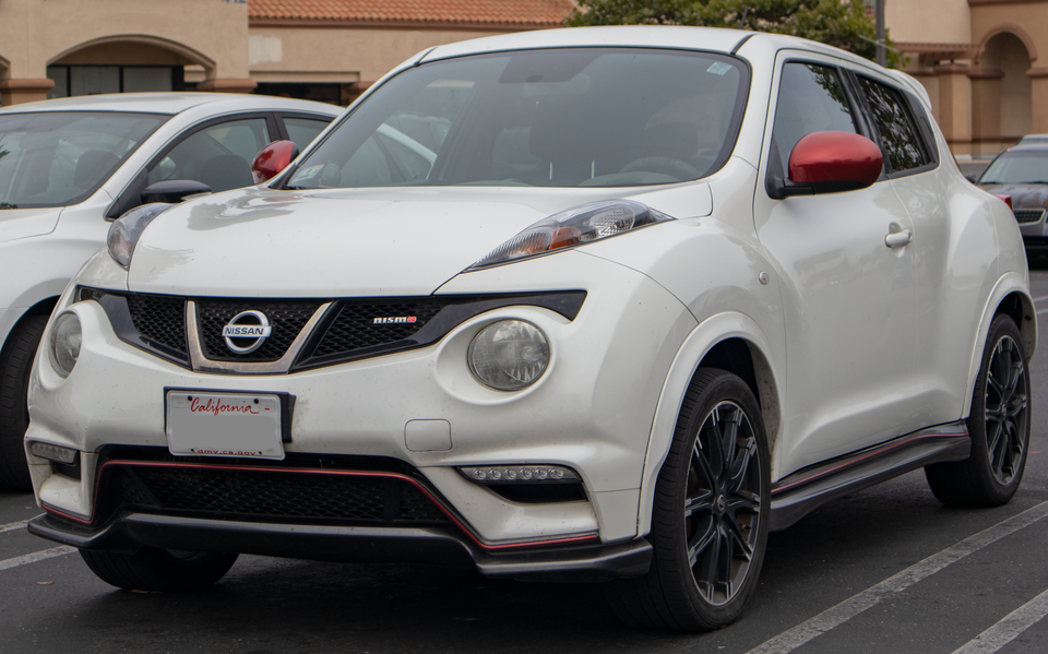 2013 Nissan Juke Nismo Front Left