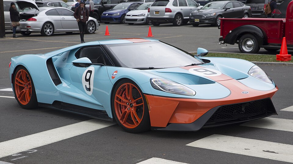 2018 Ford GT in custom Gulf livery at Greenwich 2021