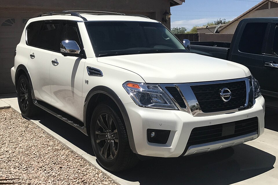 2017 Nissan Armada Platinum (cropped)
