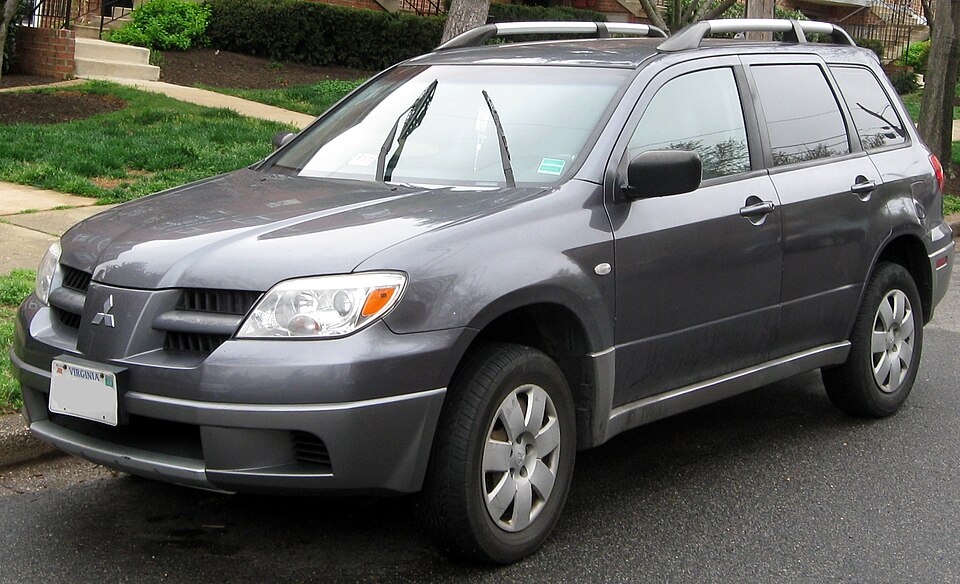 2006 Mitsubishi Outlander -- 03-21-2012
