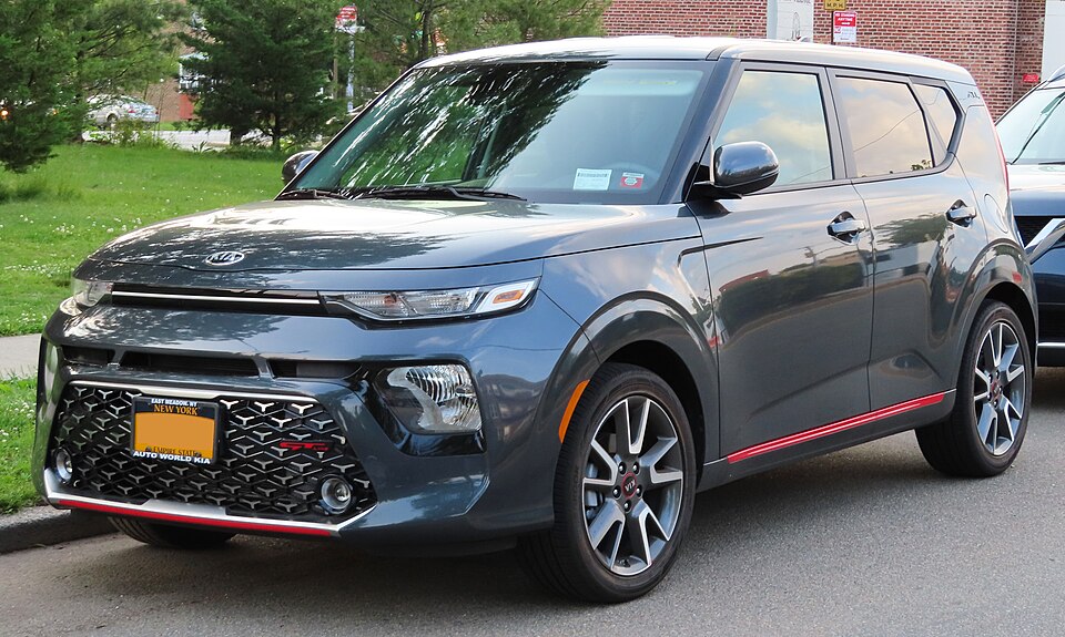 2020 Kia Soul GT-Line 2.0L front (2) 5.31.19