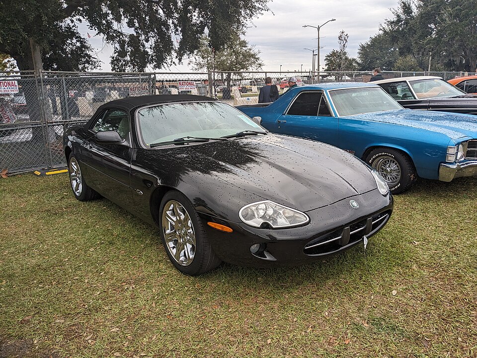 2000 Jaguar XK8 Convertible, Mecum Auctions Kissimmee 2024