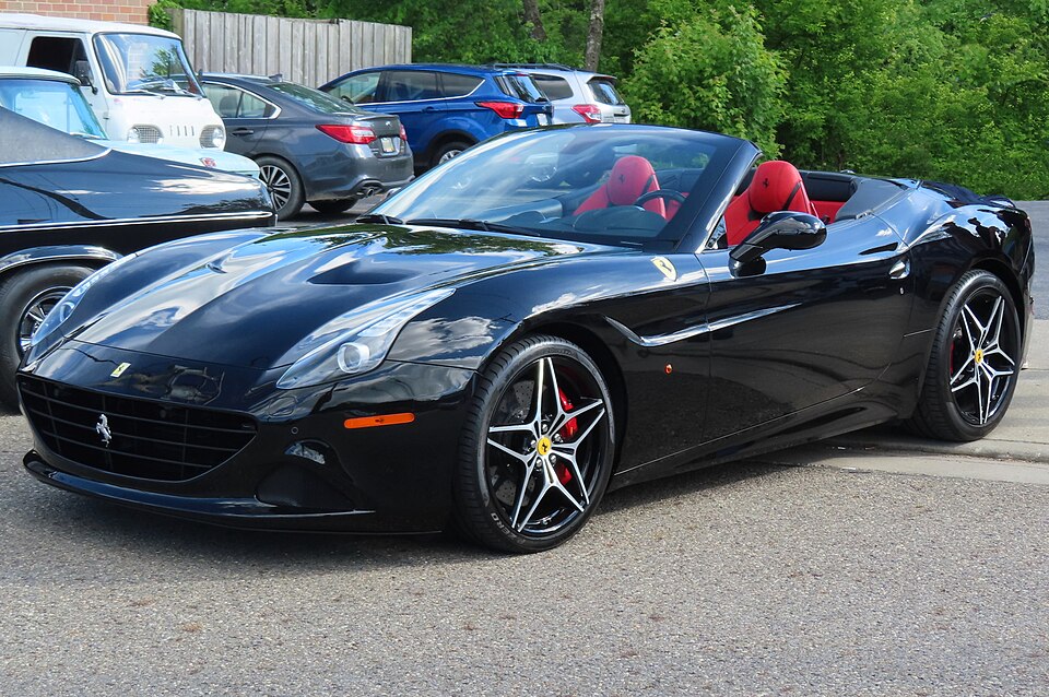 2018 Ferrari California T, front left, 05-26-2025