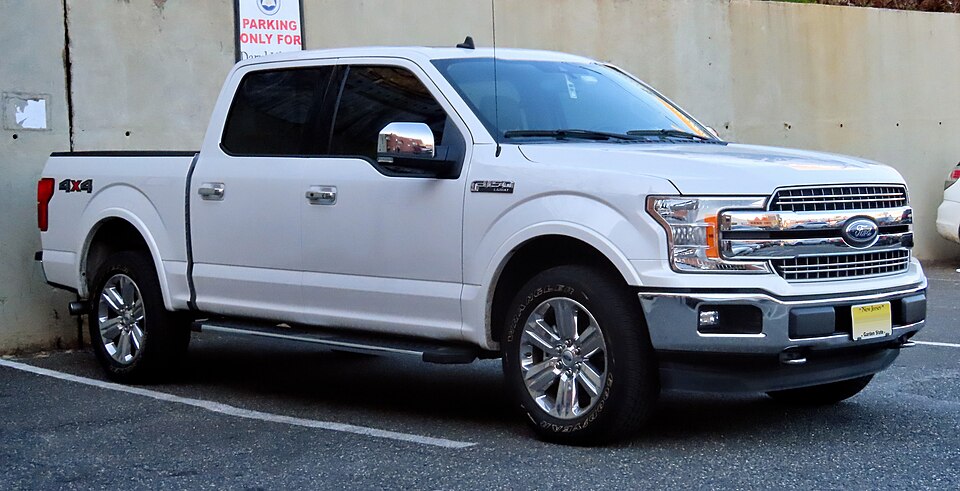 2019 Ford F-150 Lariat Crew Cab, front 2.21.20