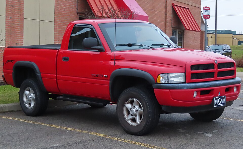 1998 Dodge Ram 1500 Sport regular cab 4x4, front right, 12-10-2022
