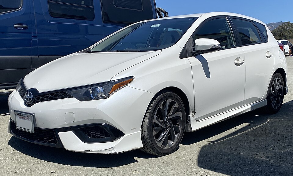 2016 Scion iM in Blizzard Pearl, front left, 08-12-2022