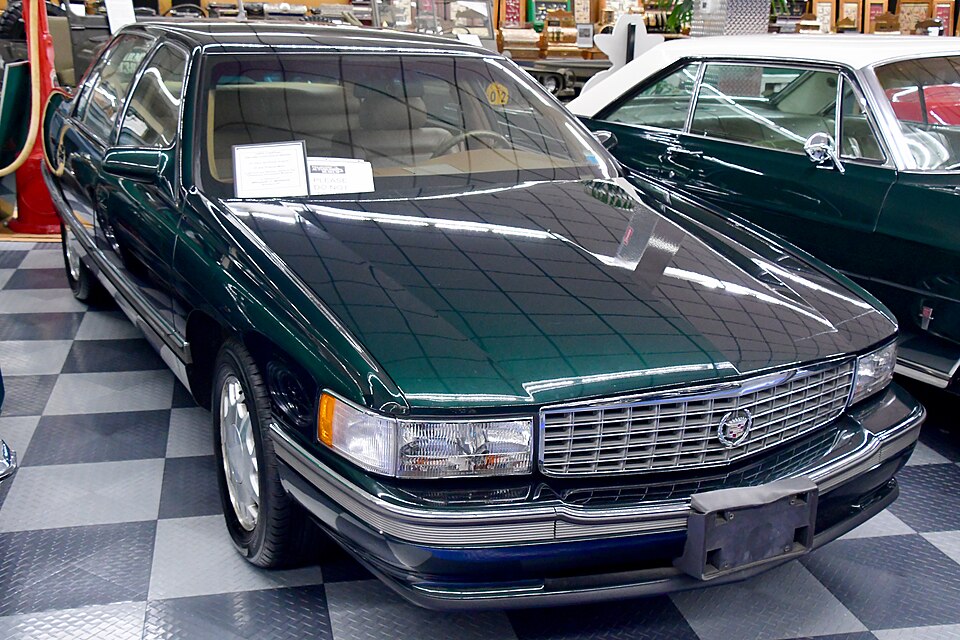 1995 Cadillac Deville Concourse (51837573332)