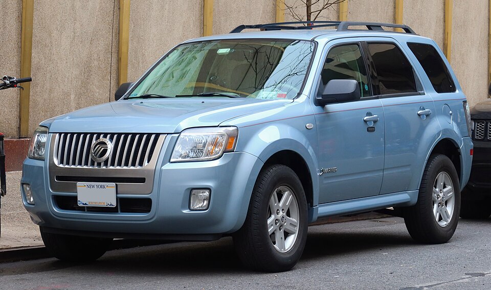 2008 Mercury Mariner Hybrid, front 3.3.23