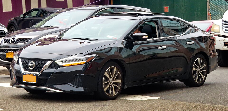 2019 Nissan Maxima (facelift) 3.5L, front 8.23.19
