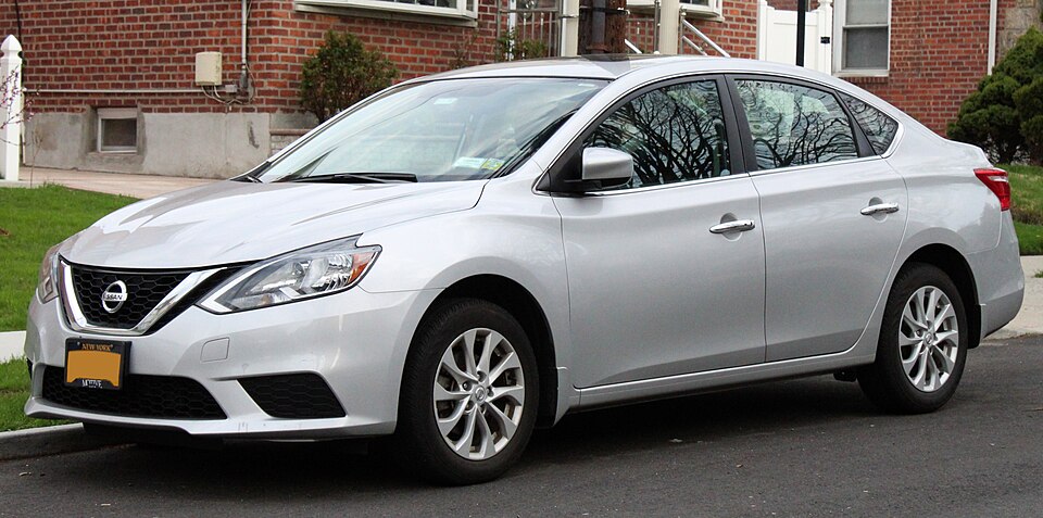 2017 Nissan Sentra SV front 4.18.19