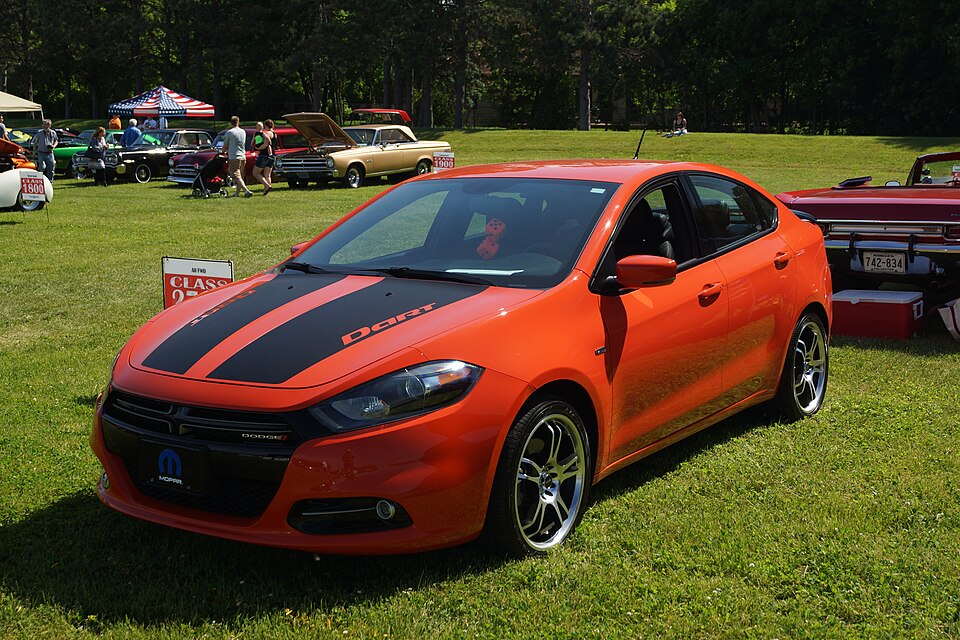 2015 Dodge Dart (34996031111)