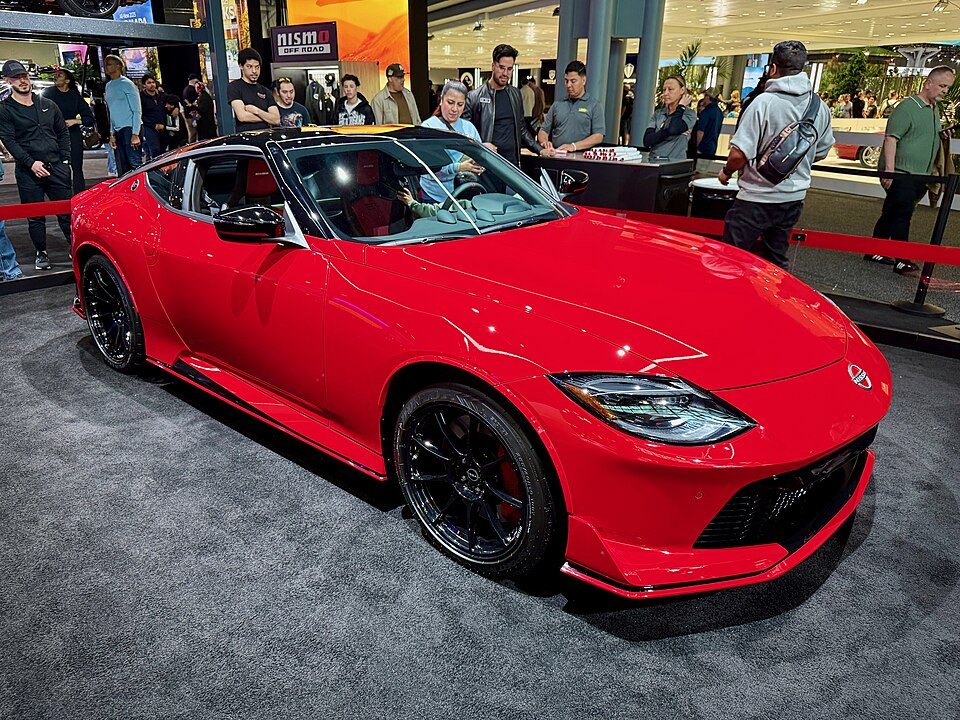 2025 Nissan Z NISMO - 01