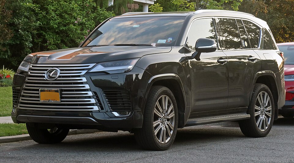 2023 Lexus LX 600, front 6.13.24