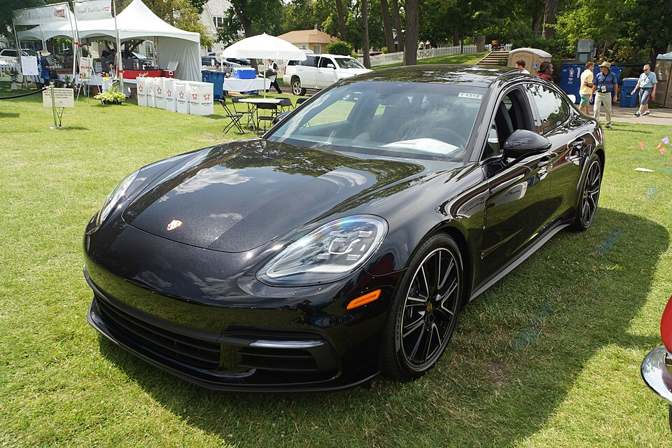 2018 Porsche Panamera 4 (36349272916)