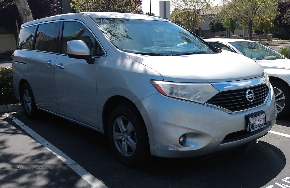 2016 Nissan Quest SV
