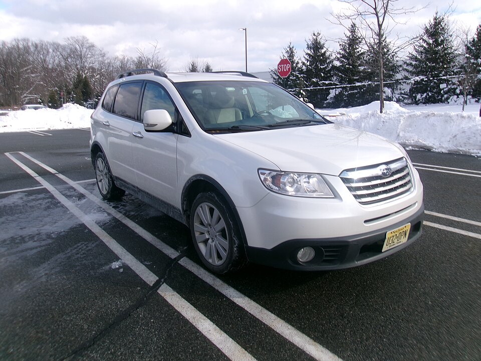 2013 Subaru Tribeca Limited, Front right, 01-19-2026