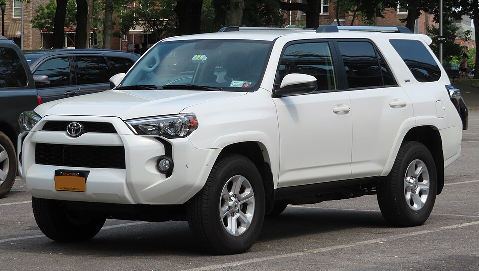 2019 Toyota 4Runner SR5 4.0L front 6.16.19