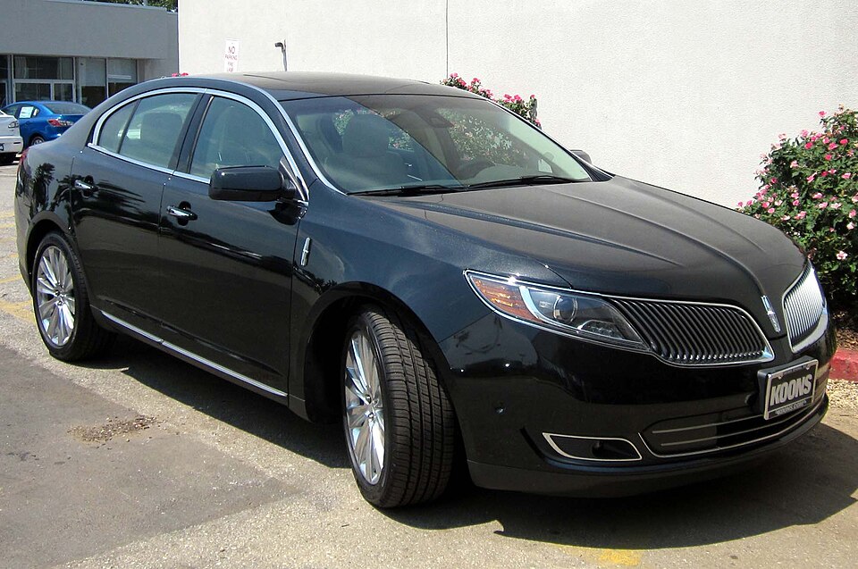 2013 Lincoln MKS -- 07-11-2012