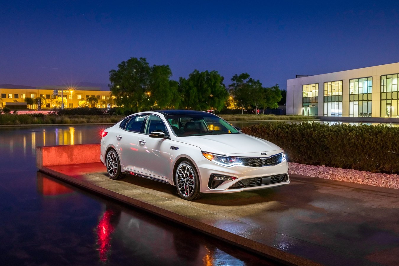 2019 Optima SX