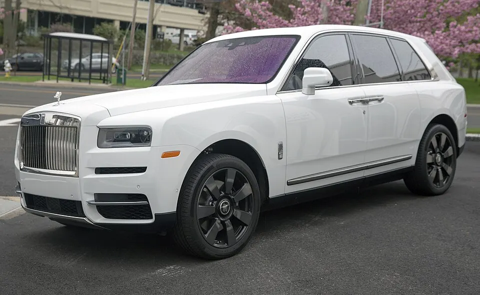 2019 Rolls-Royce Cullinan in Arctic White, front left, photographed in United States
