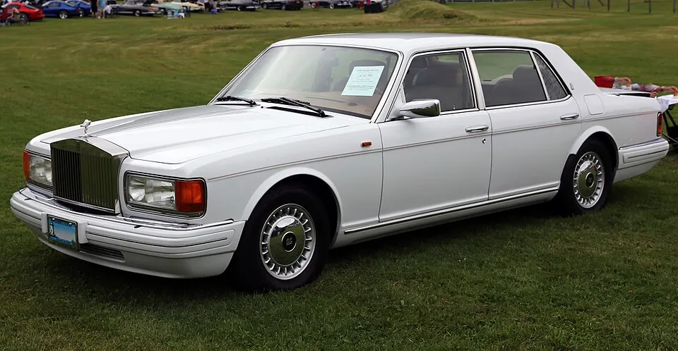 1999 Rolls-Royce Silver Spur, fL, Lime Rock, photographed in United States