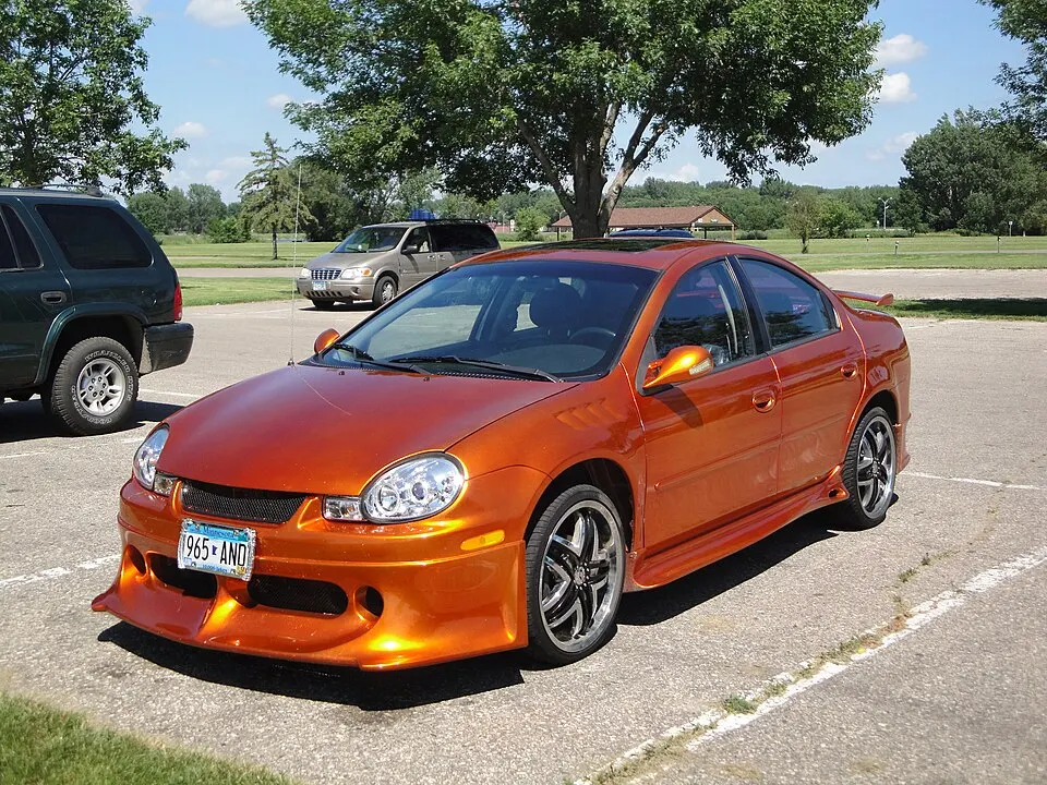 2001 Dodge Neon (5930757370), photographed in United States