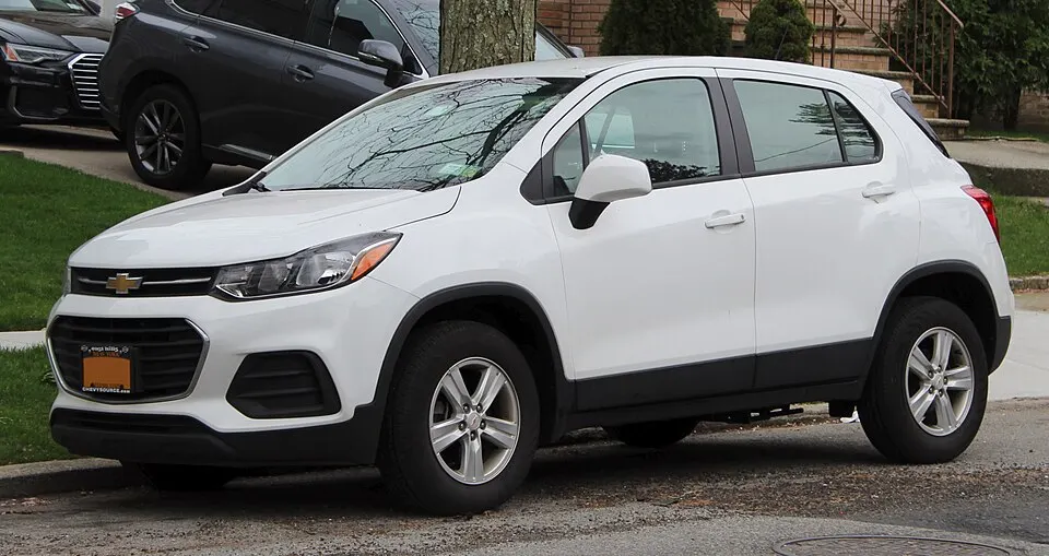 2018 Chevrolet Trax LT 1.4L front 3.15.19, photographed in United States