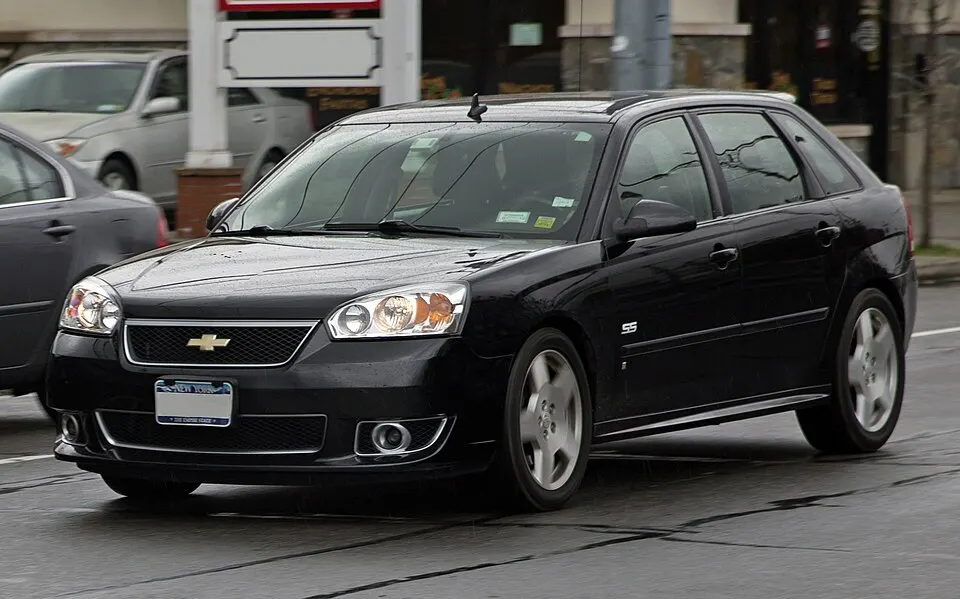 2006 Chevrolet Malibu MAXX SS in black, front left, photographed in United States