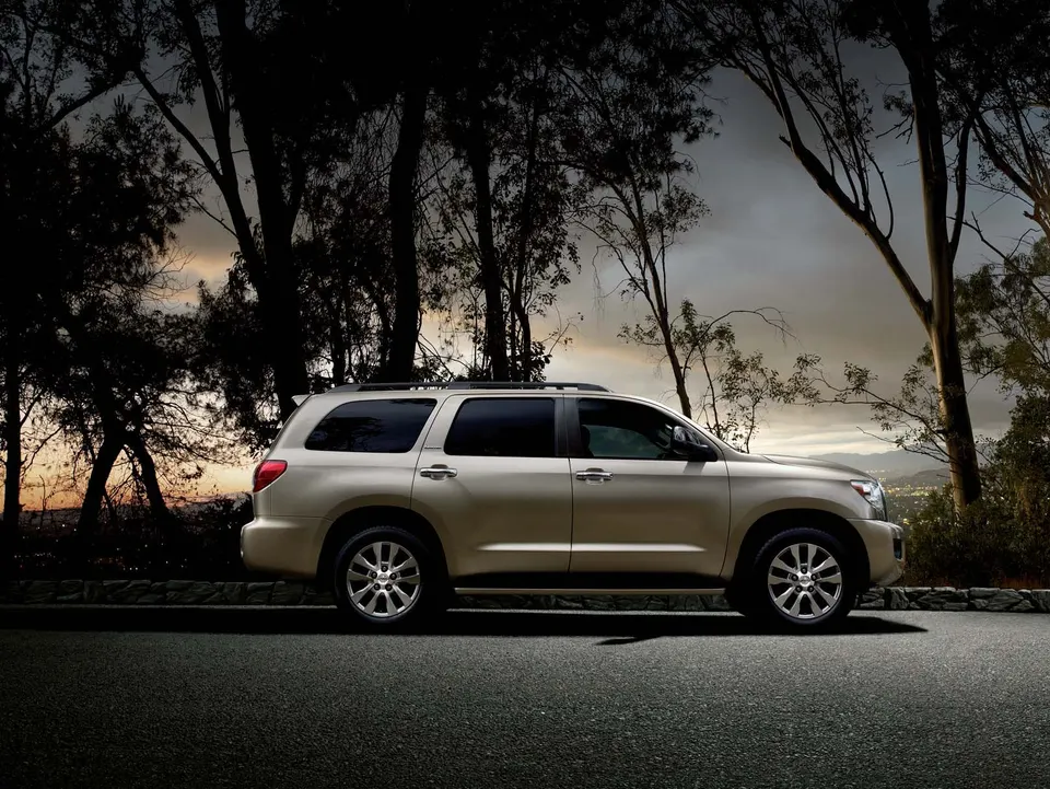 2014 Toyota SEQUOIA (United States market)