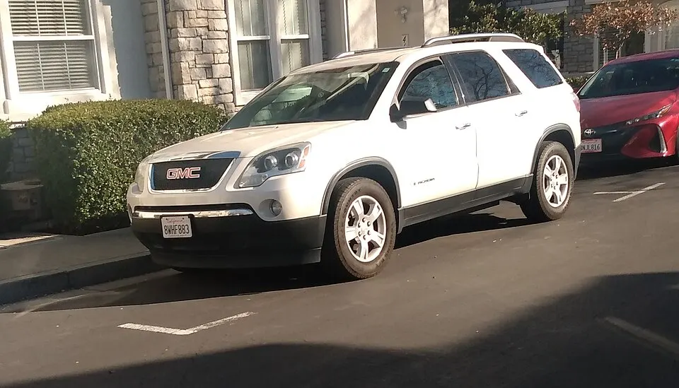 2007 GMC Acadia SLT-1, photographed in United States