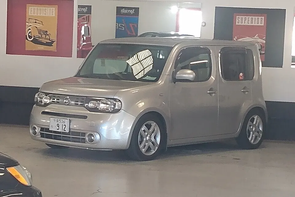 2010 Nissan Cube fake JDM, photographed in United States
