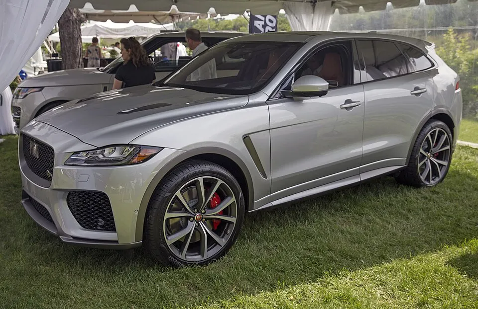 2019 Jaguar F-Pace SVR, Greenwich 2018, photographed in United States