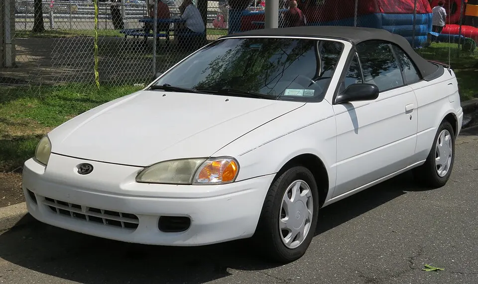1997 Toyota Paseo front 7.22.18, photographed in United States