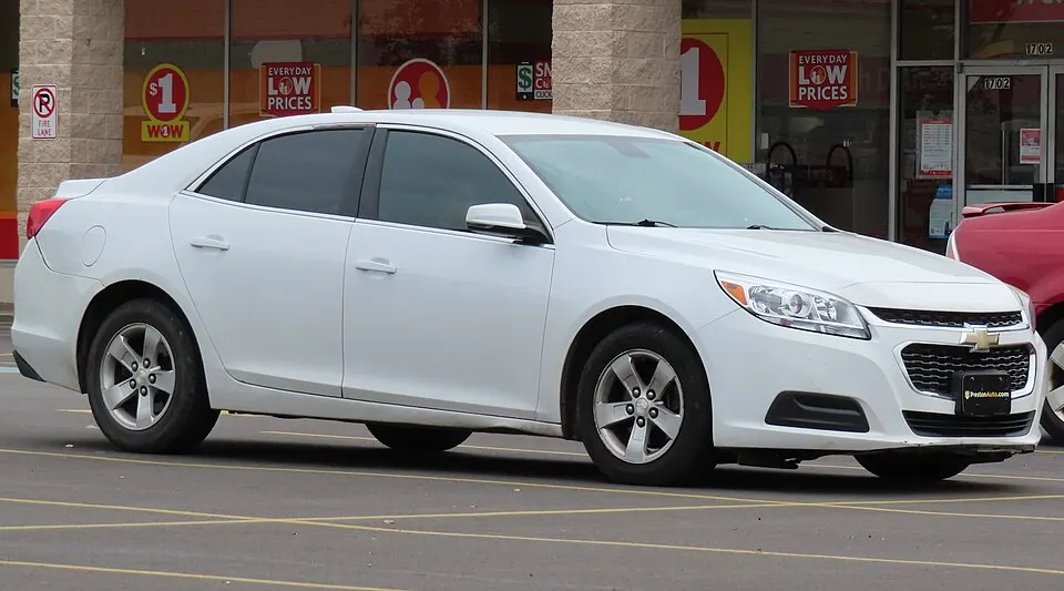 2015 Chevrolet Malibu LT, front right, 09-10-2023, photographed in United States