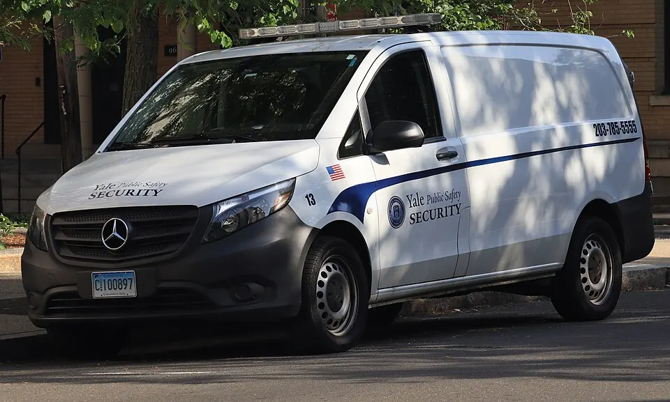 2019 Mercedes-Benz Metris Cargo in Arctic White, front left, 07-02-2026, photographed in United States