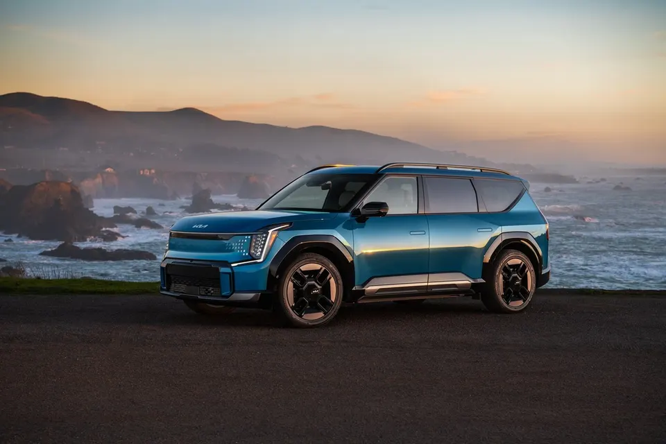 2025 EV9 (United States market)