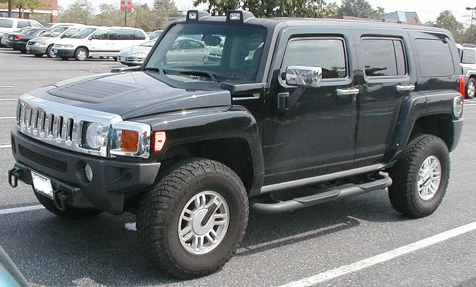 Hummer-H3, photographed in United States