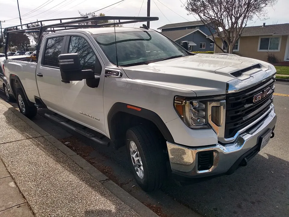 2020 GMC Sierra 2500HD 6.6L V8, photographed in United States