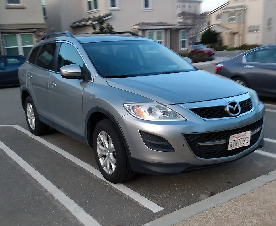 2012 Mazda CX-9 Touring, photographed in United States
