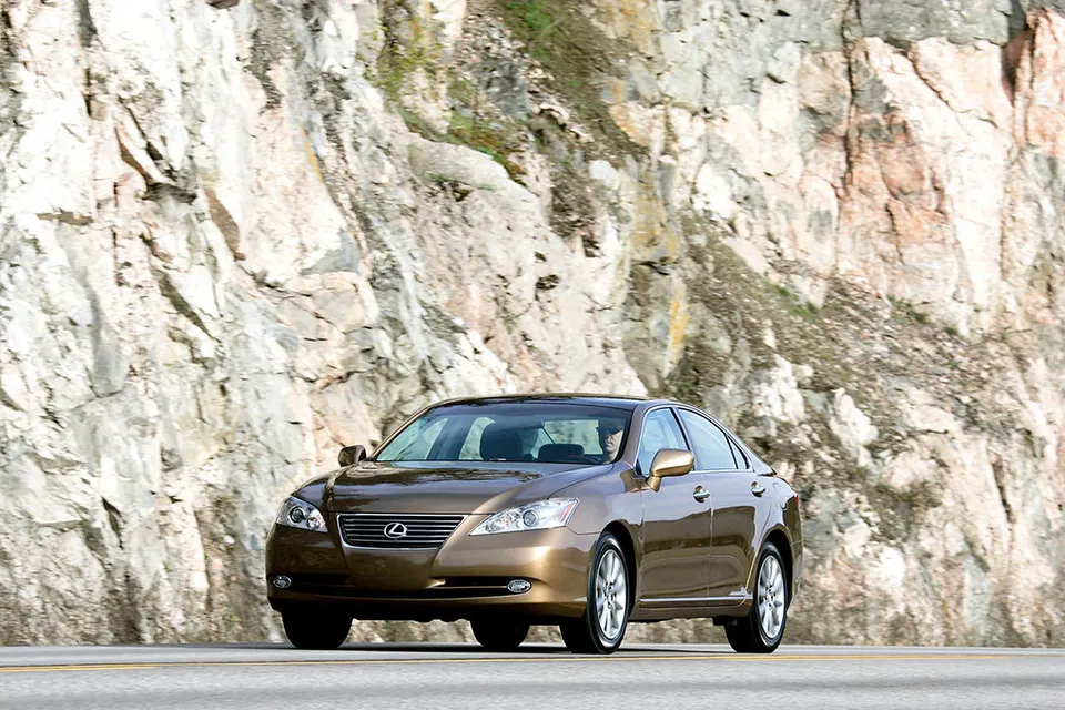 2009 Lexus ES 350 27 (Canada market)