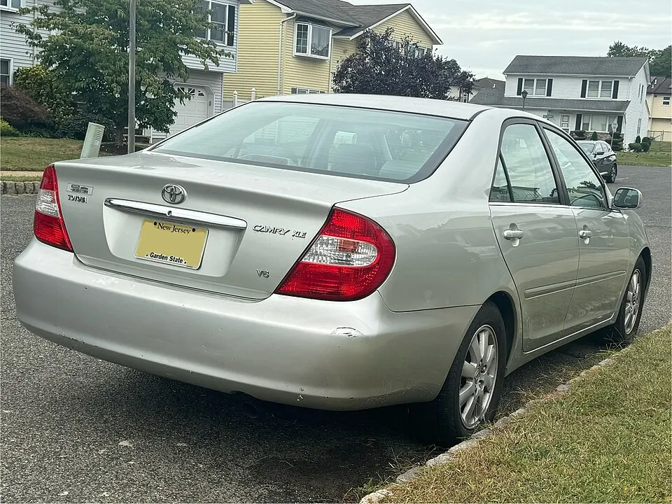 2002 Toyota Camry XLE 3.0L, photographed in United States