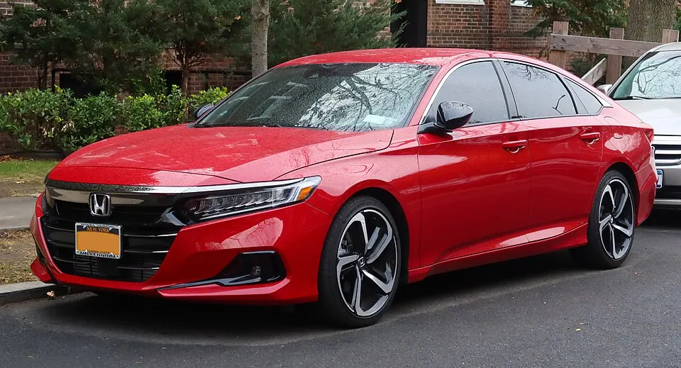 2021 Honda Accord Sport (facelift), front 11.30.21, photographed in United States