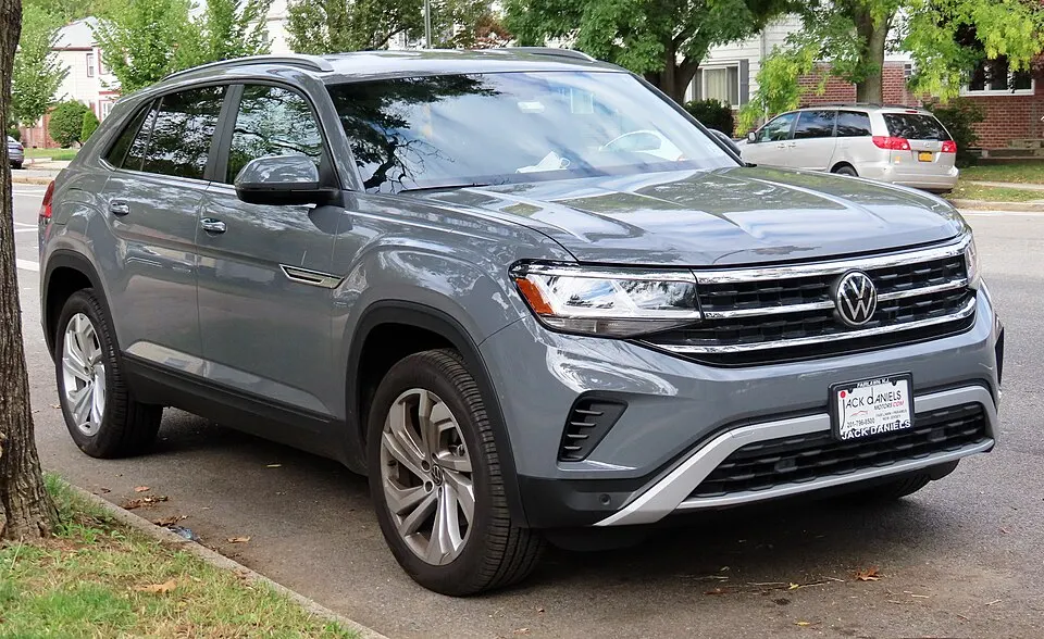 2020 Volkswagen Atlas Cross Sport, front 10.1.20, photographed in United States