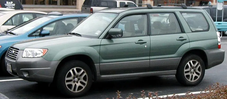 06-Subaru-Forester, photographed in United States