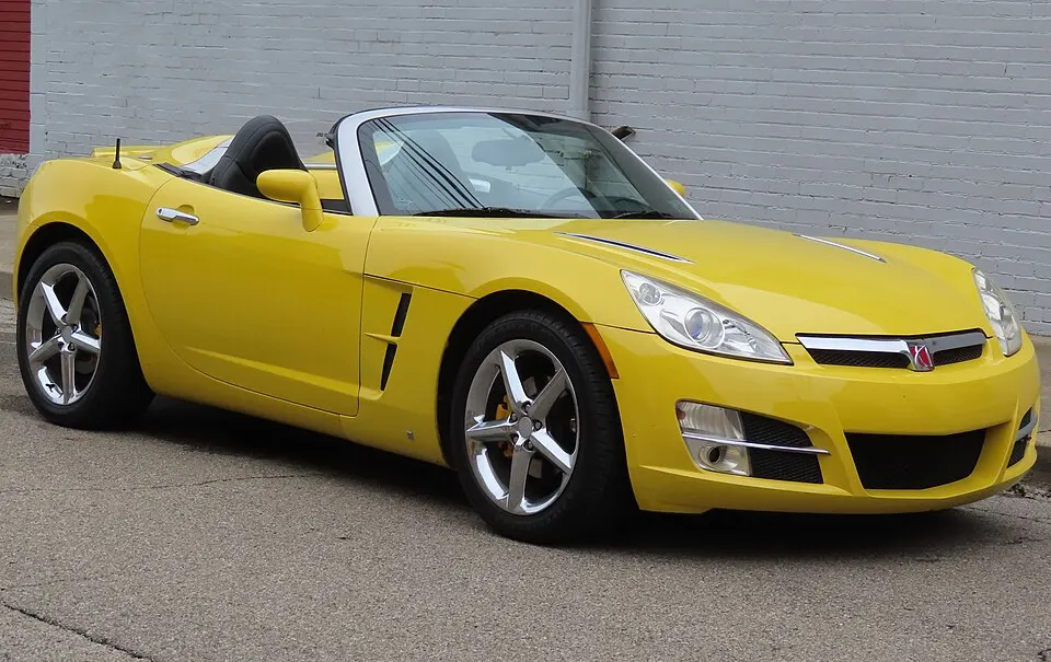 2007 Saturn Sky, front right, 09-09-2023, photographed in United States