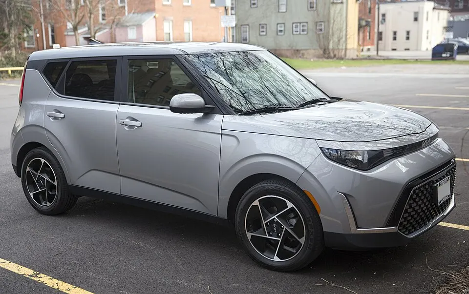 2023 Kia Soul EX in Steel Gray, front right, photographed in United States