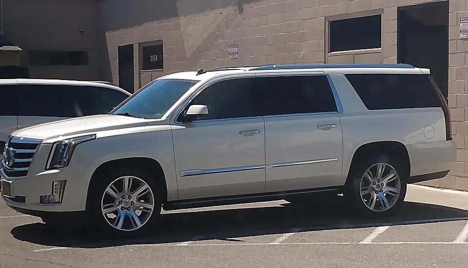 2015 Cadillac Escalade ESV Premium, photographed in United States