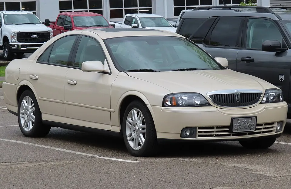 2003 Lincoln LS V8 Sport, front right, 05-04-2025, photographed in United States